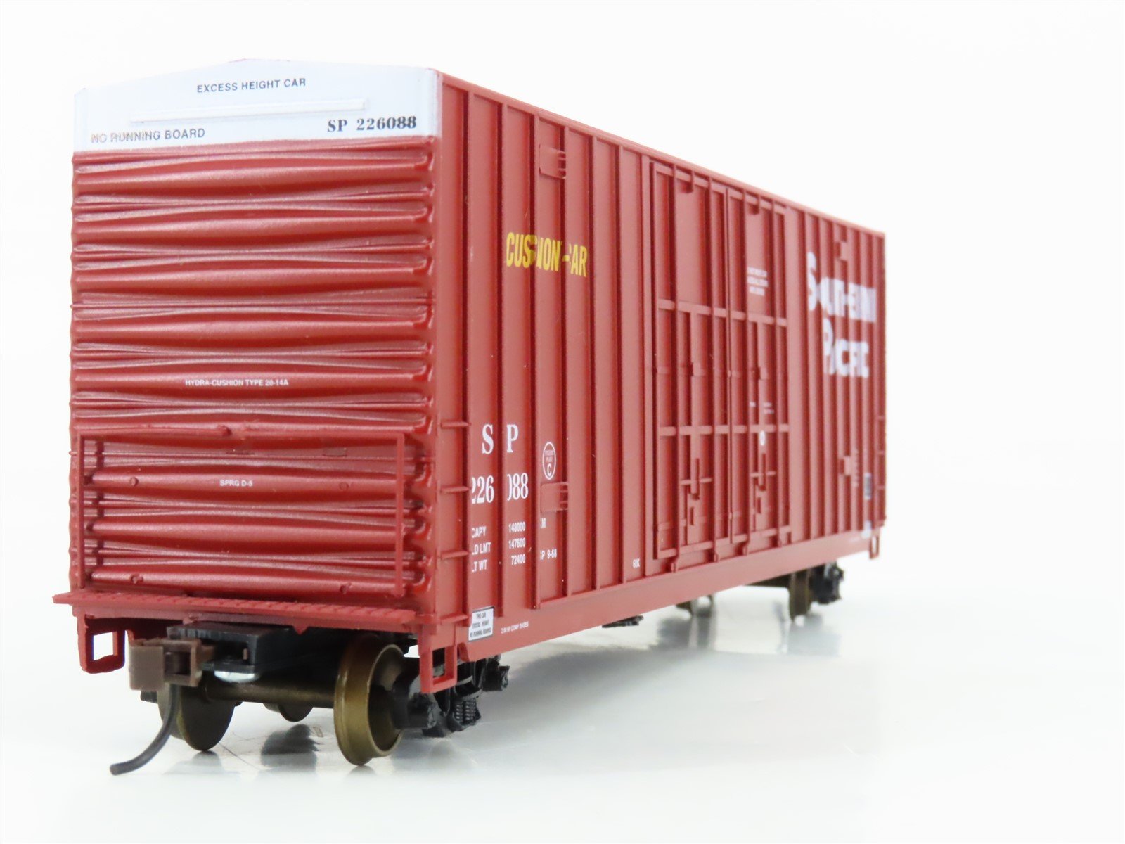 HO LBF 1394 SP Southern Pacific 50' Double Plug Door Hi-Cube Box Car #226088