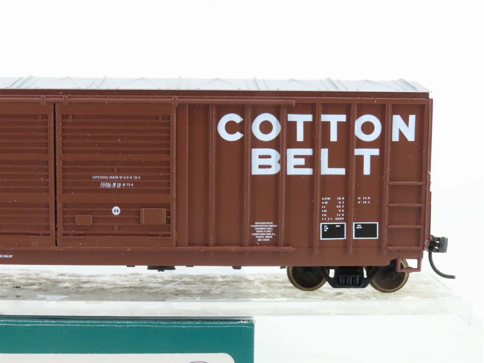 HO Scale LBF 2303 SSW Cotton Belt 50' FMC Welded Side Box Car #67399