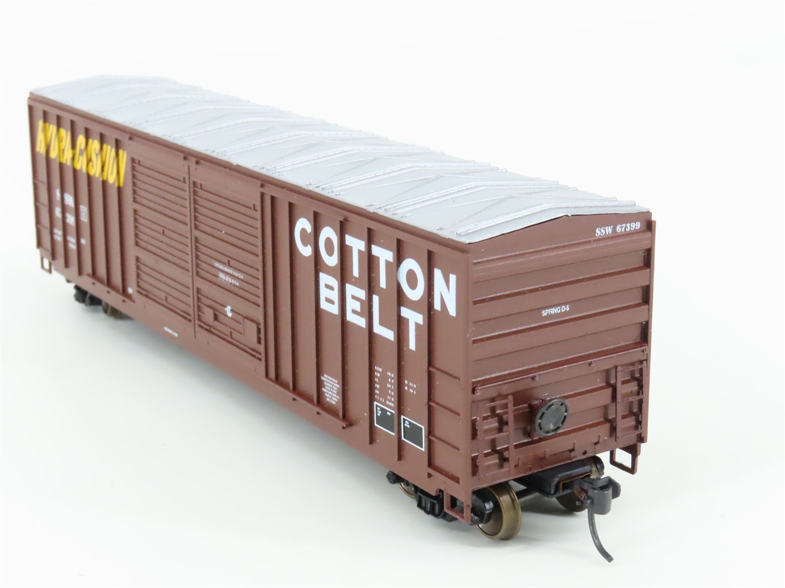 HO Scale LBF 2303 SSW Cotton Belt 50' FMC Welded Side Box Car #67399