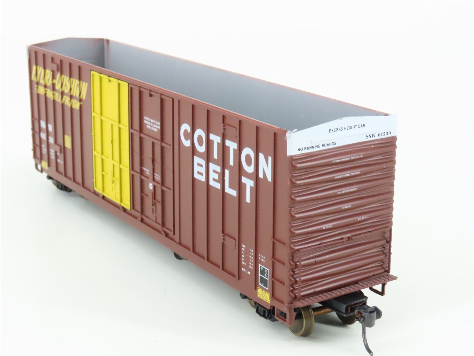 HO Scale LBF 1395 SSW Cotton Belt 50' Double Plug Door Hi-Cube Box Car #61539