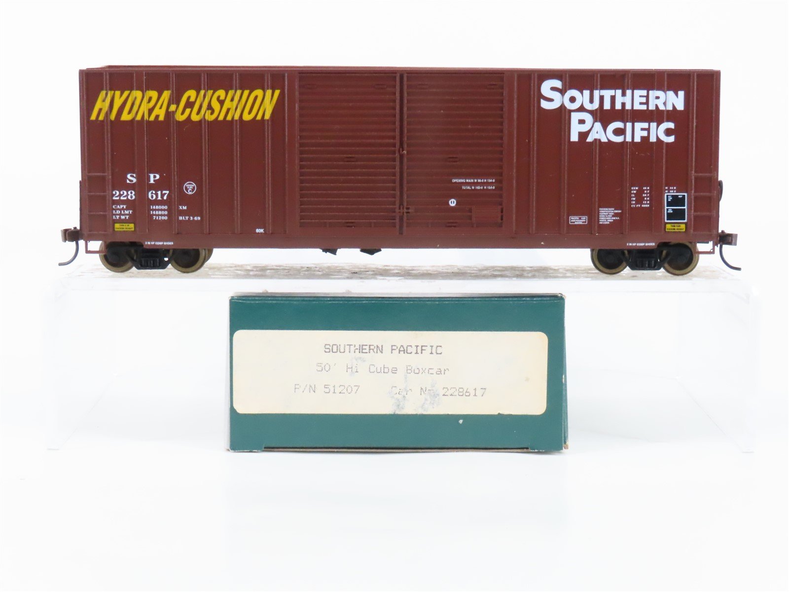 HO Scale LBF 51207 SP Southern Pacific 50' Double Door Hi-Cube Box Car #228617