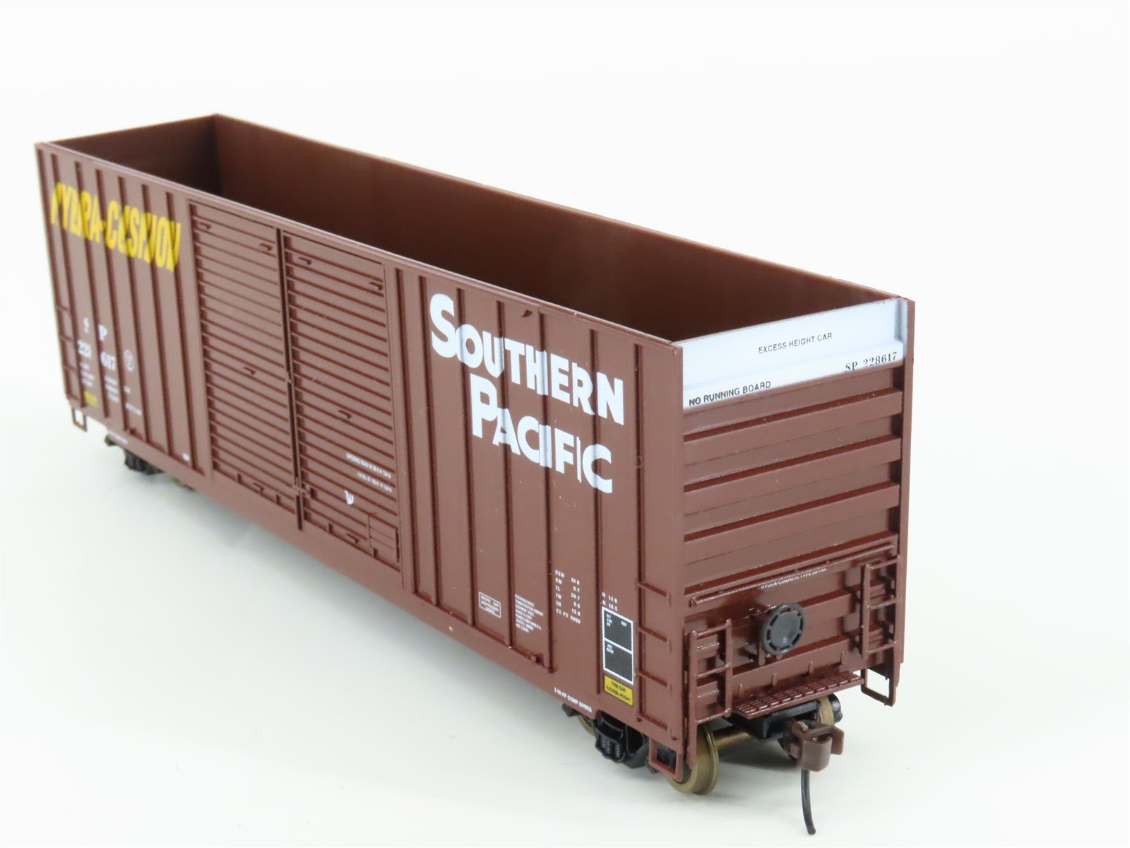 HO Scale LBF 51207 SP Southern Pacific 50' Double Door Hi-Cube Box Car #228617