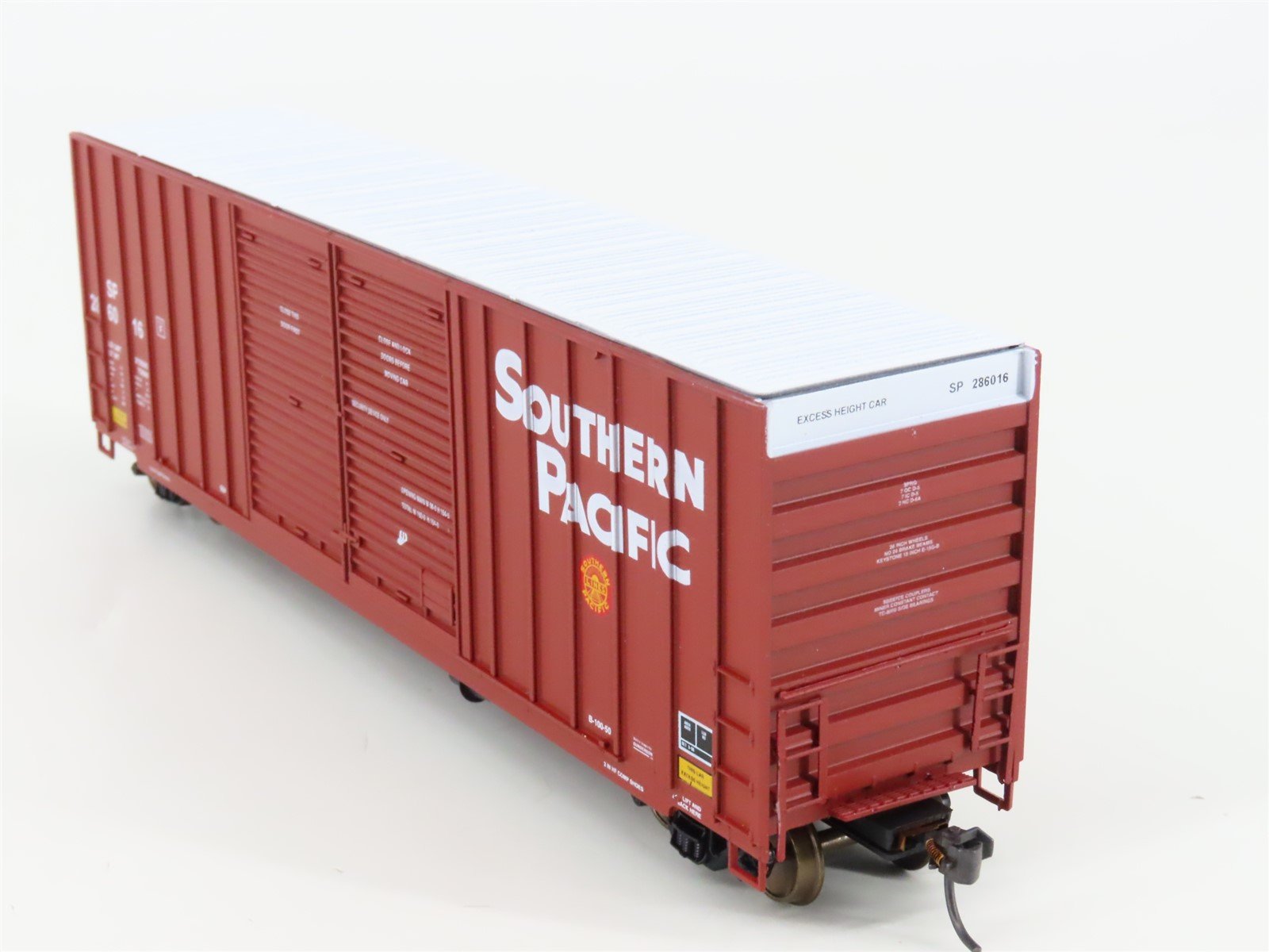 HO Scale LBF 1335 SP Southern Pacific 50' Double Door Hi-Cube Box Car #286016