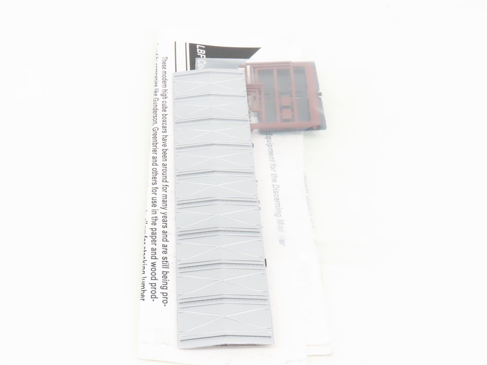 HO Scale LBF 1395 SSW Cotton Belt 50' Double Plug Door Hi-Cube Box Car #61542