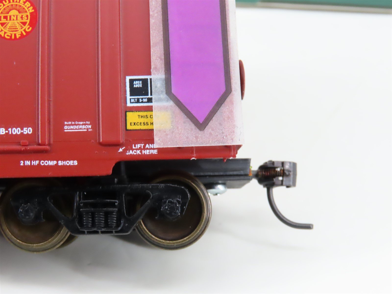 HO Scale LBF 1335 SP Southern Pacific 50' Double Door Hi-Cube Box Car #286002