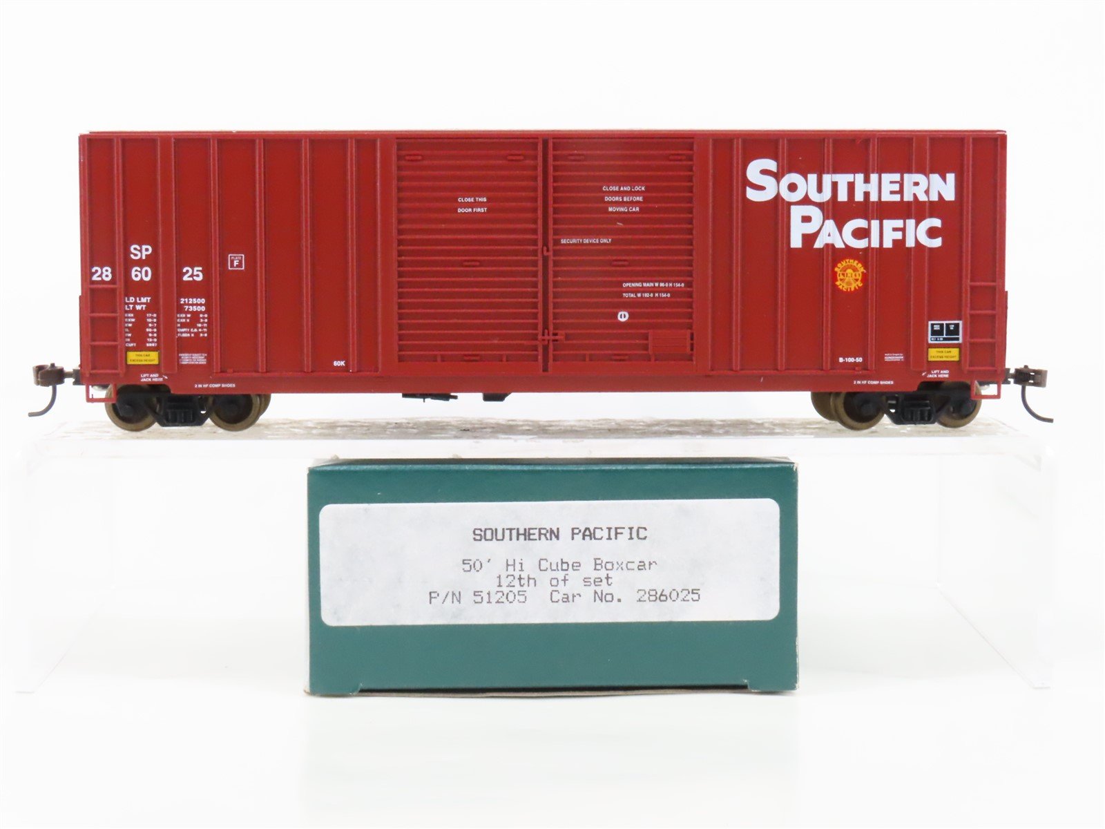 HO Scale LBF 51205 SP Southern Pacific 50' Double Door Hi-Cube Box Car #286025