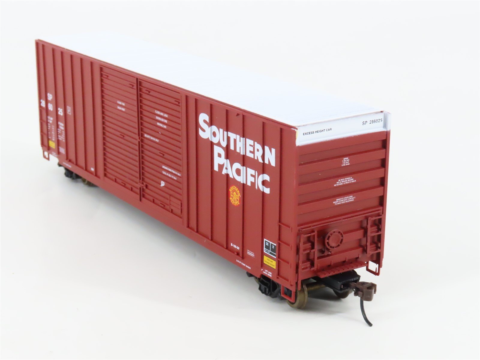 HO Scale LBF 51205 SP Southern Pacific 50' Double Door Hi-Cube Box Car #286025
