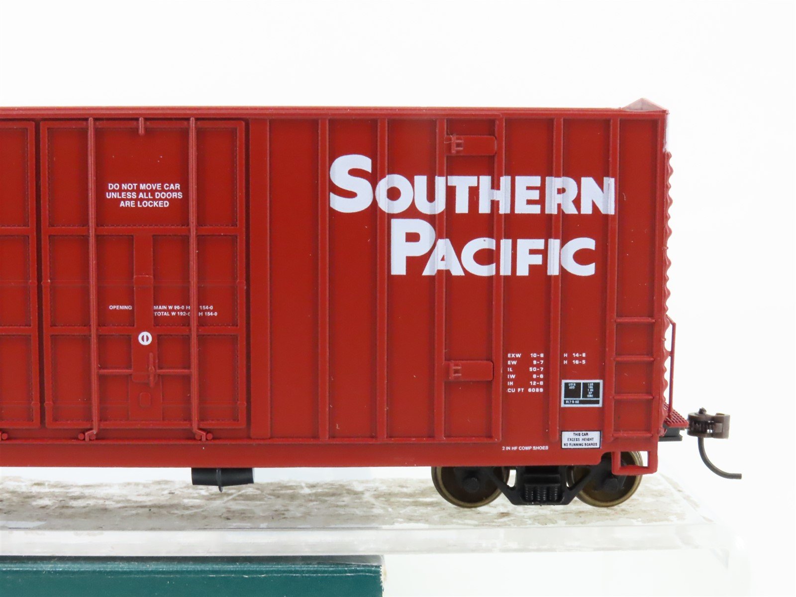 HO LBF 1394 SP Southern Pacific 50' Double Plug Door Hi-Cube Box Car #226059