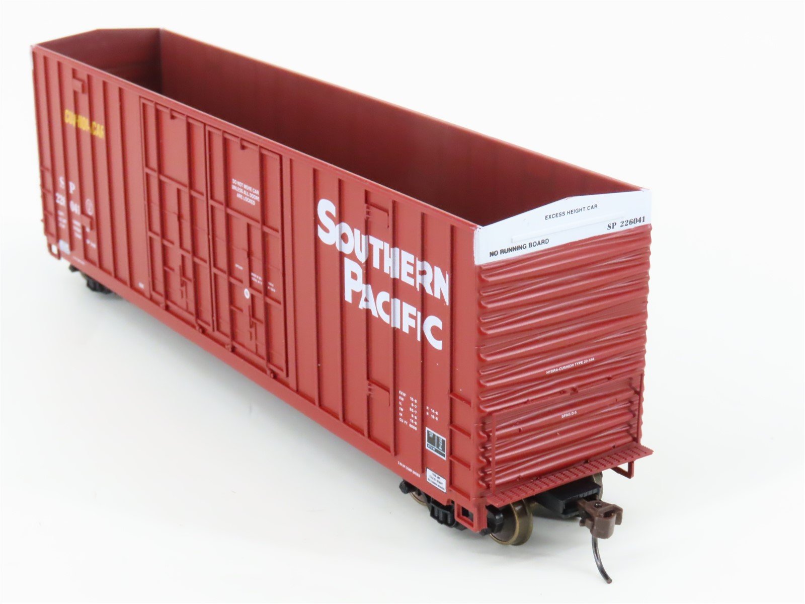 HO LBF 1394 SP Southern Pacific 50' Double Plug Door Hi-Cube Box Car #226041