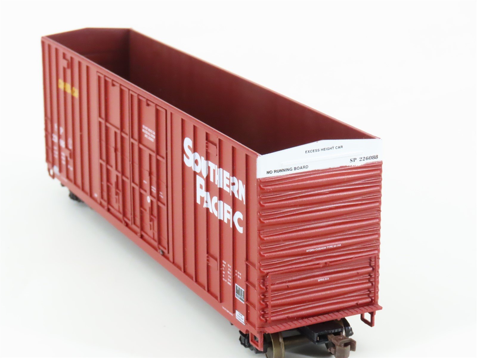 HO LBF 1394 SP Southern Pacific 50' Double Plug Door Hi-Cube Box Car #226088