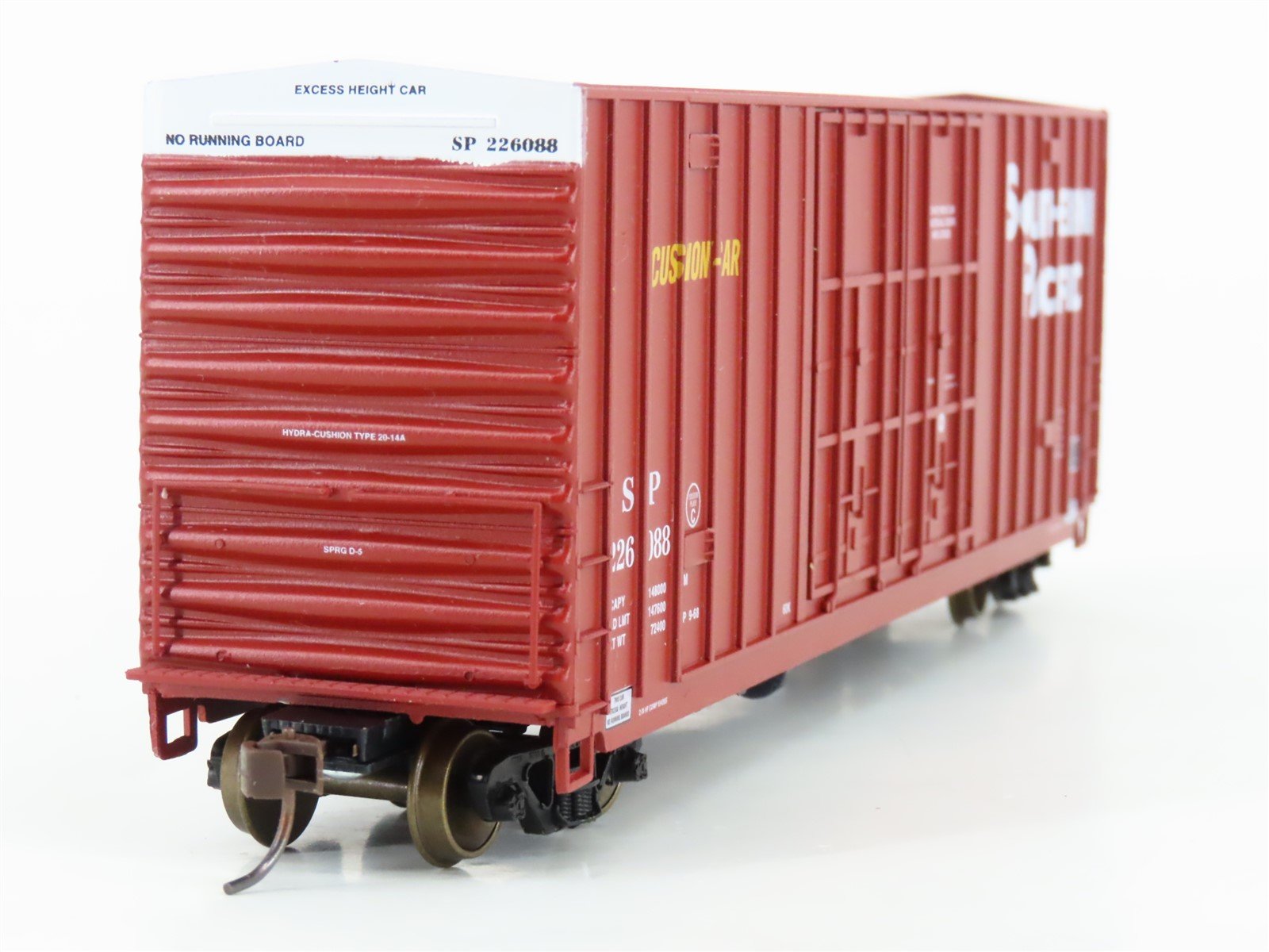 HO LBF 1394 SP Southern Pacific 50' Double Plug Door Hi-Cube Box Car #226088
