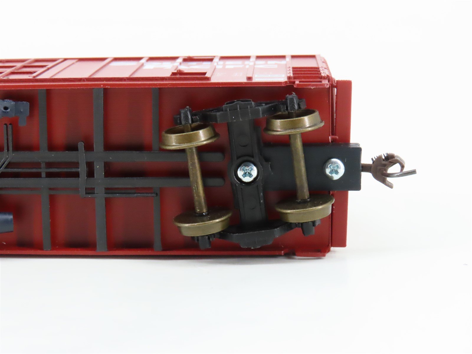 HO LBF 1394 SP Southern Pacific 50' Double Plug Door Hi-Cube Box Car #226088