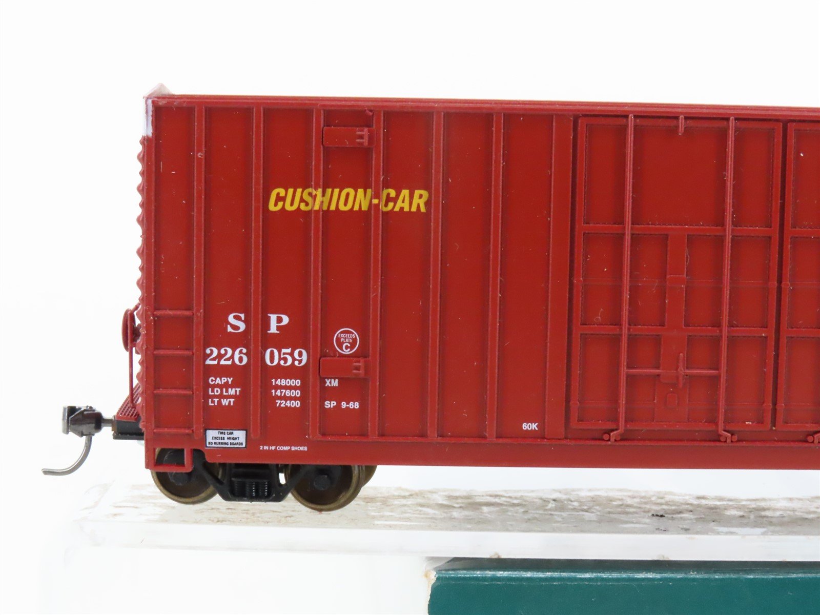 HO LBF 1394 SP Southern Pacific 50' Double Plug Door Hi-Cube Box Car #226059