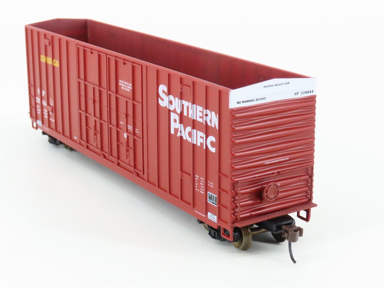 HO LBF 1394 SP Southern Pacific 50' Double Plug Door Hi-Cube Box Car #226044