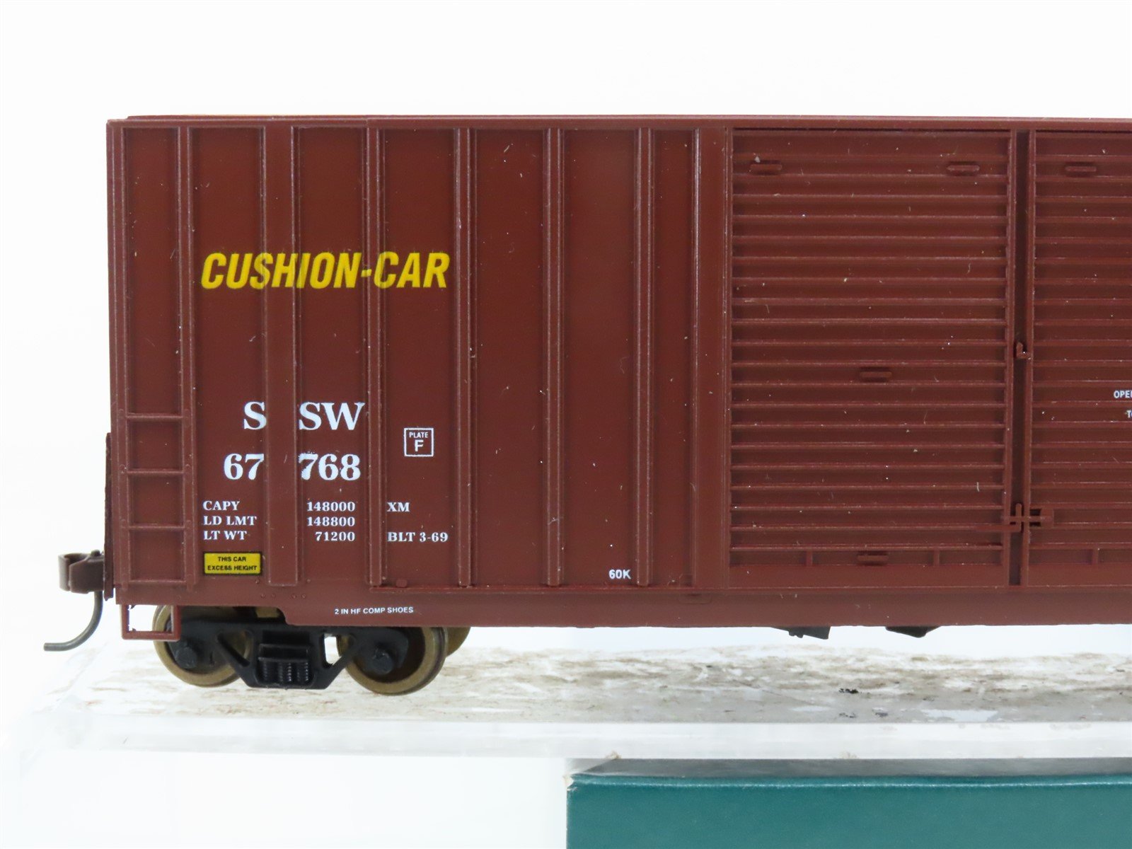 HO Scale LBF 51206 SSW Cotton Belt 50' Double Door Hi-Cube Box Car #67768