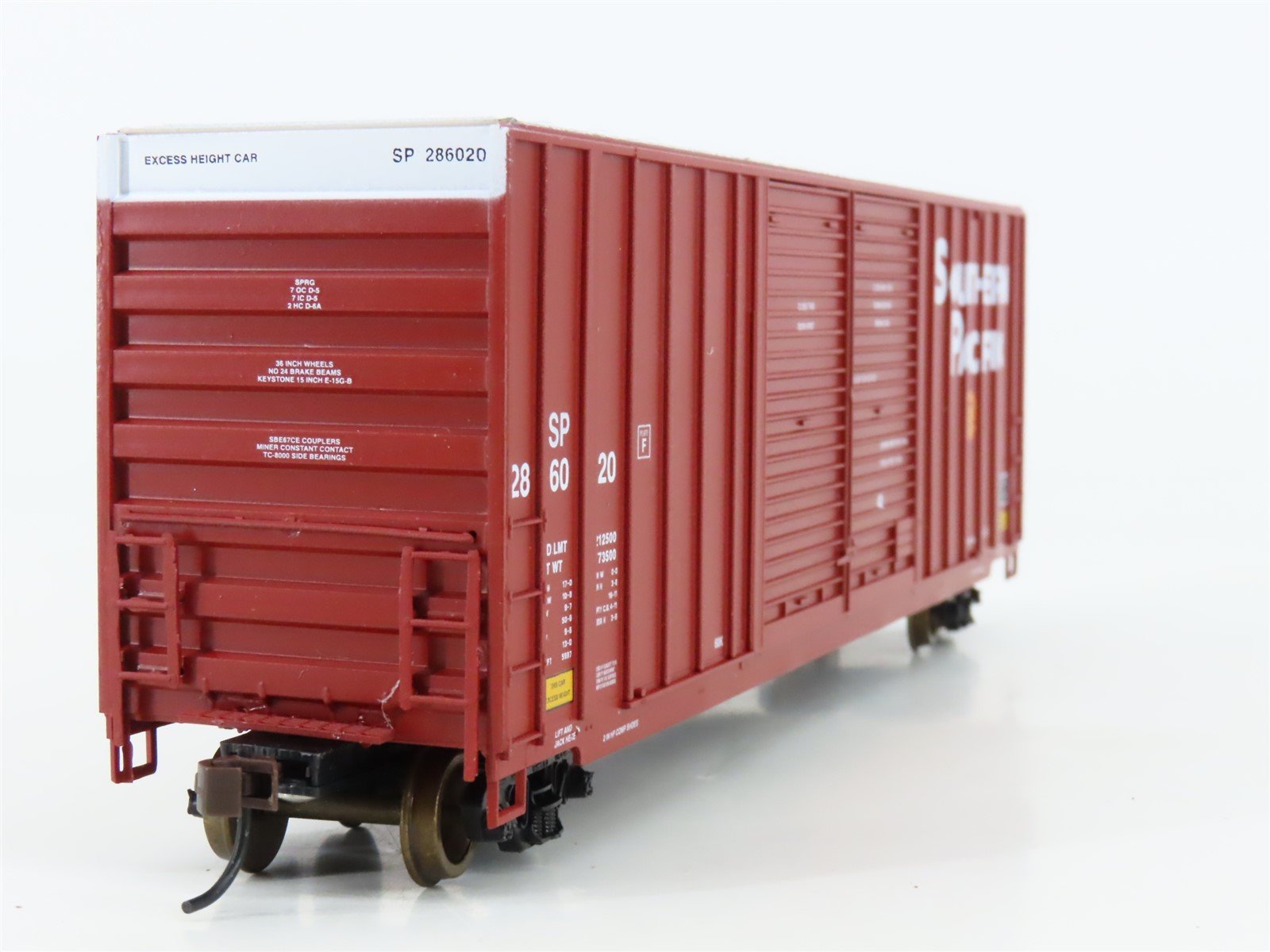 HO Scale LBF 51205 SP Southern Pacific 50' Double Door Hi-Cube Box Car #286020
