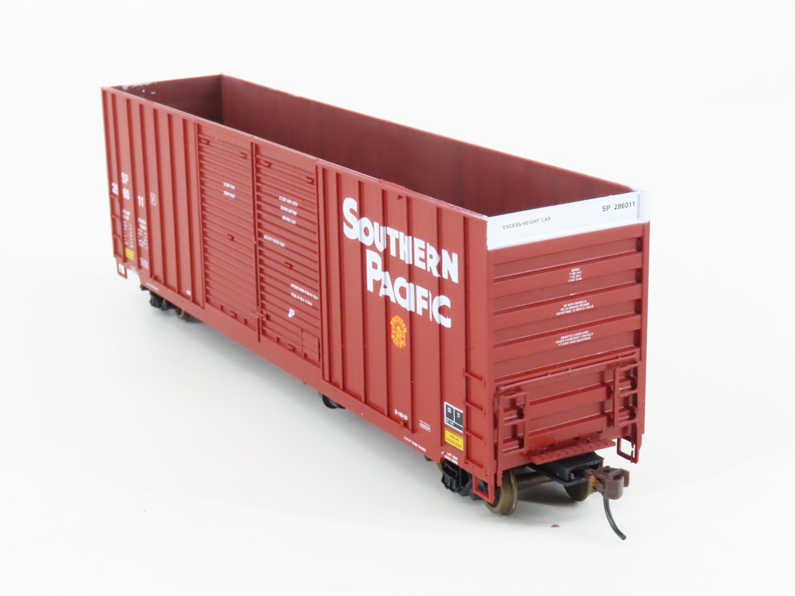 HO Scale LBF 51205 SP Southern Pacific 50' Double Door Hi-Cube Box Car #286011