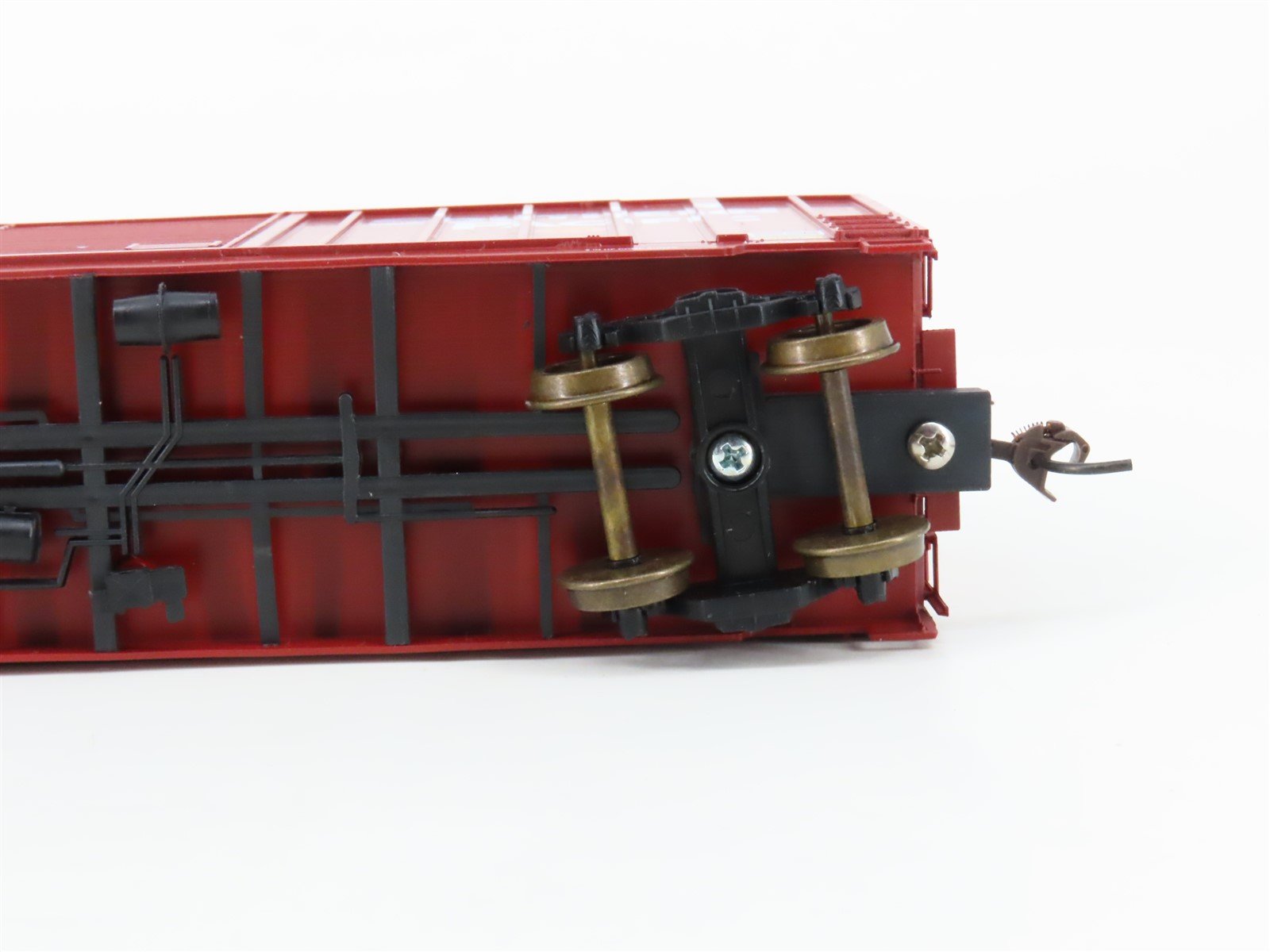 HO Scale LBF 51205 SP Southern Pacific 50' Double Door Hi-Cube Box Car #286011