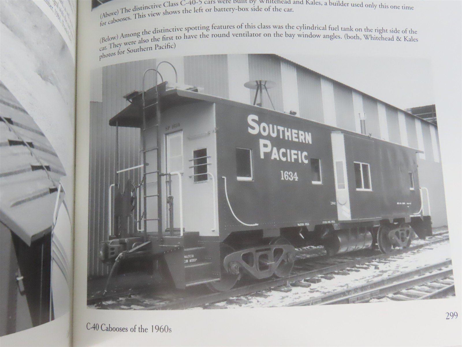 Southern Pacific Freight Cars Vol 2 Cabooses by Anthony W Thompson ©2002 HC Book