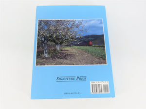 Southern Pacific's Coast Line by John R. Signor ©1994 HC Book