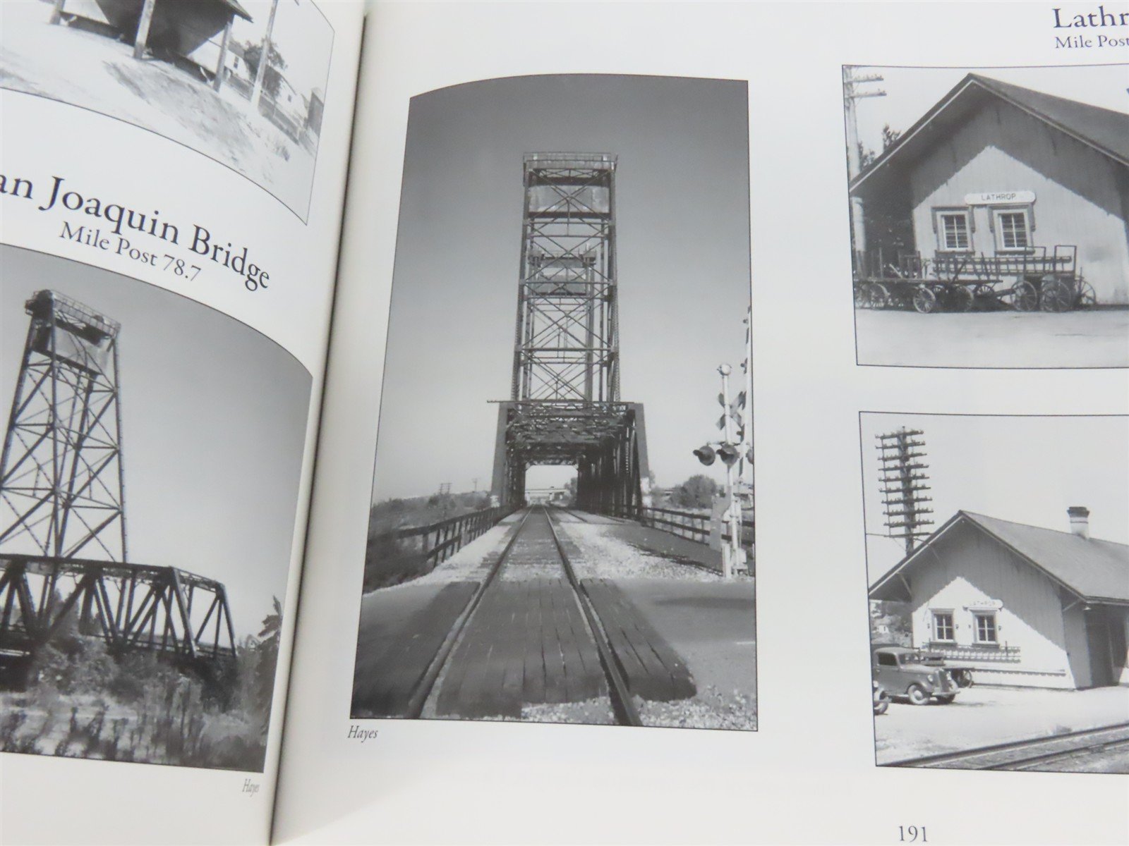 Southern Pacific Depots In California, Vol. 1 by Stephen M. Hayes ©2010 HC Book