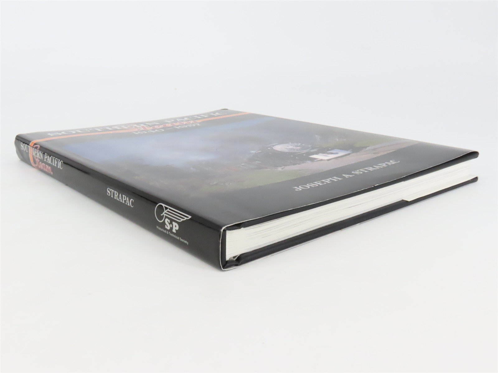 Southern Pacific Steam 1940-1957 by Joseph A. Strapac ©2011 HC Book