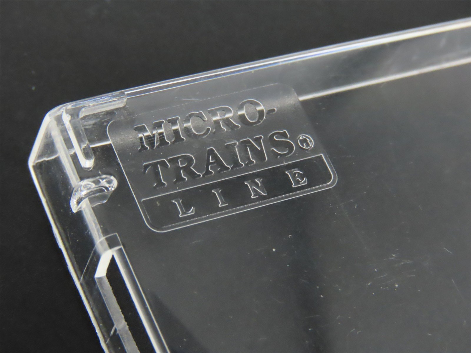 N Micro-Trains MTL 15152242 ENSL Erie & North Shore Line 26' Box Car #21179