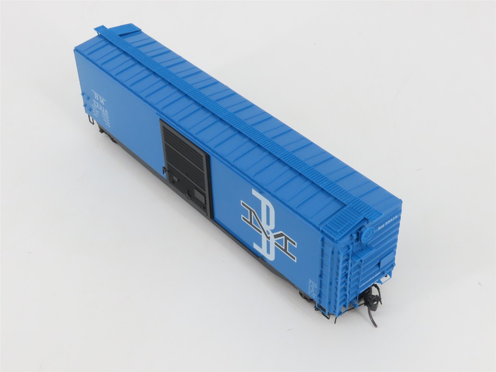 HO Scale Kadee 6009 B&M Boston & Maine 50' PS-1 Single Door Box Car #77318