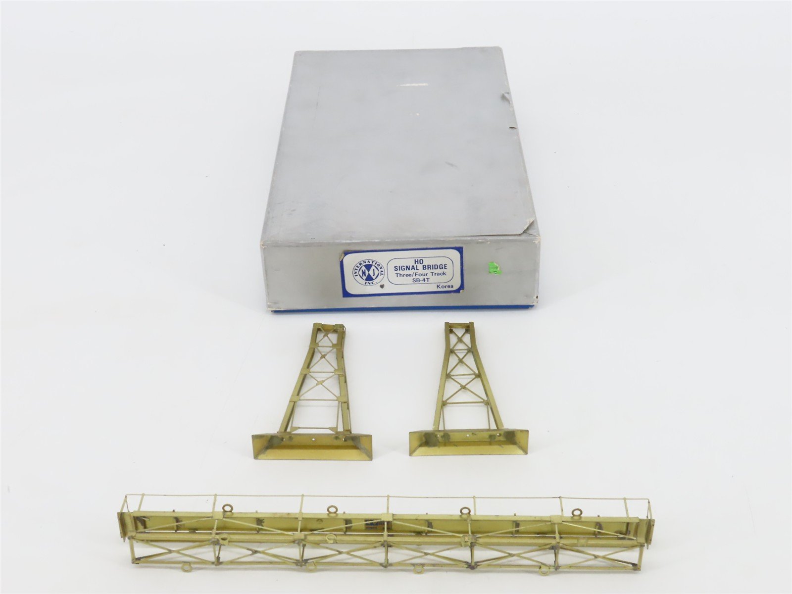 HO 1/87 Scale NJ International BRASS SB-4T Three/Four Track Signal Bridge