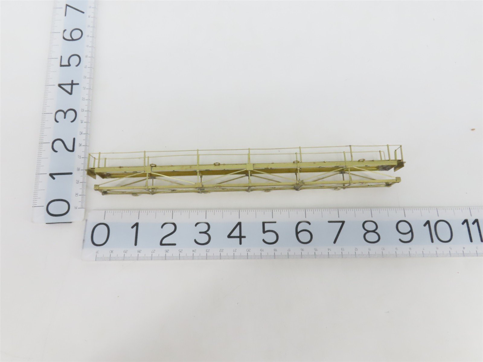 HO 1/87 Scale NJ International BRASS SB-4T Three/Four Track Signal Bridge