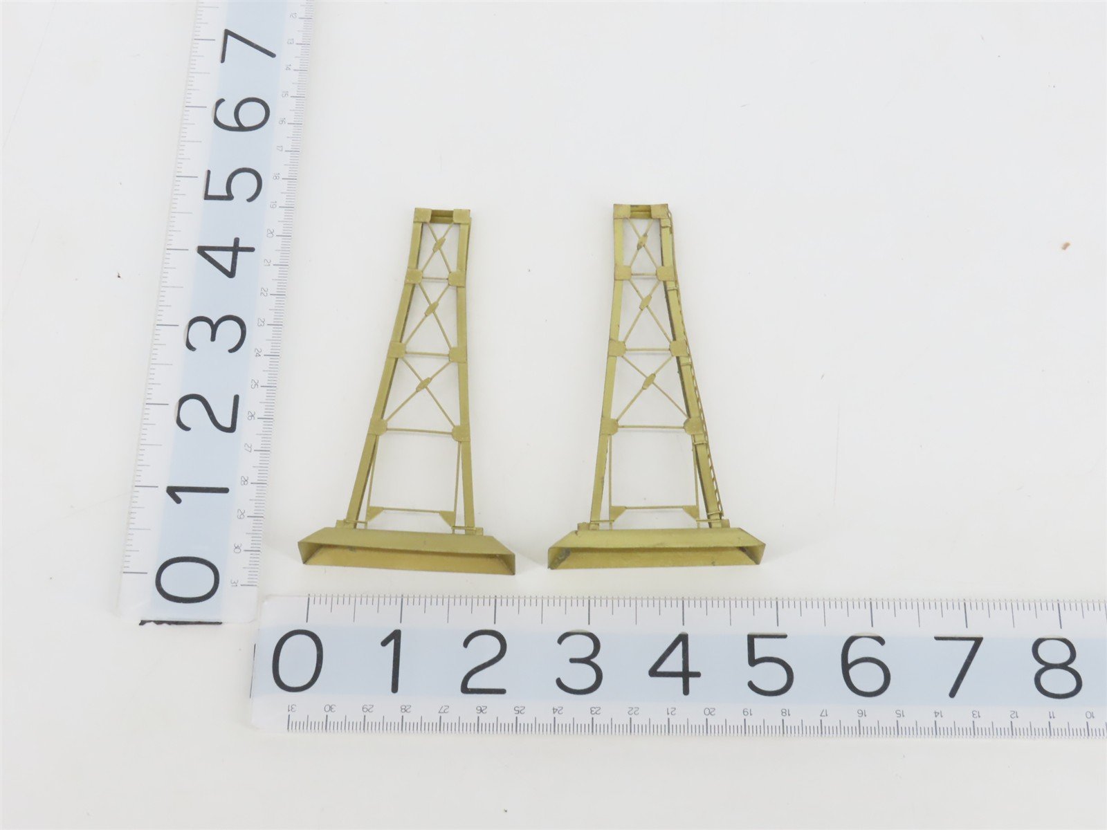 HO 1/87 Scale NJ International BRASS SB-2T Two Track Signal Bridge