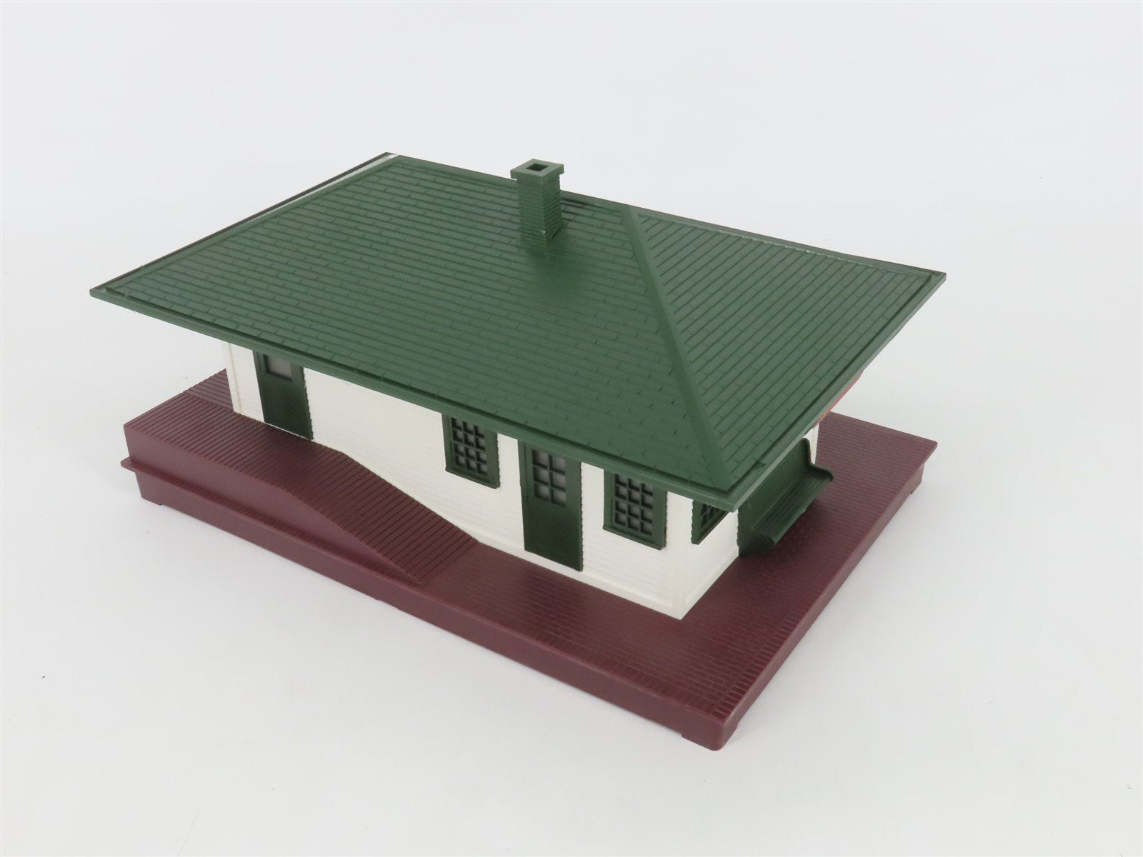 O 1/48 Scale Lionel 6-2133 Illuminated Freight Station Building
