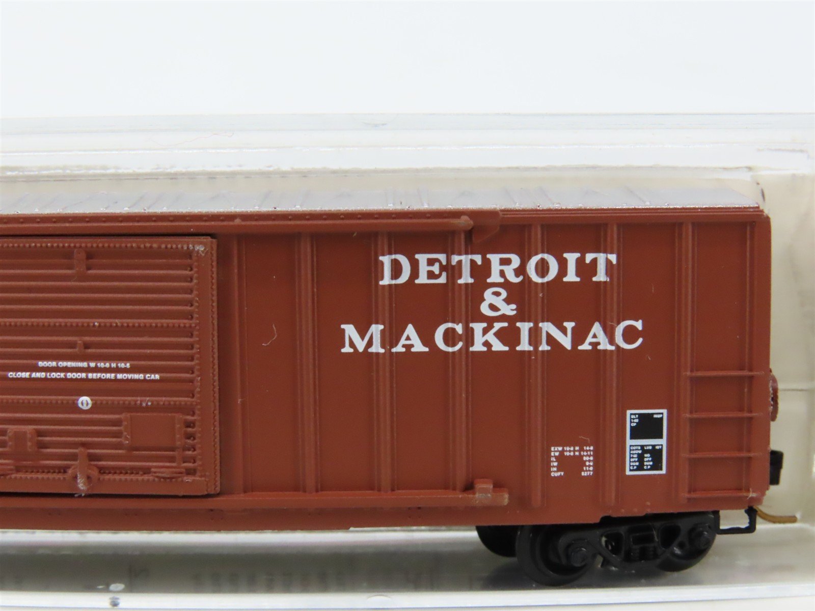 N Scale Kadee Micro-Trains MTL 25280 DM Detroit & Mackinac 50' Box Car #2436