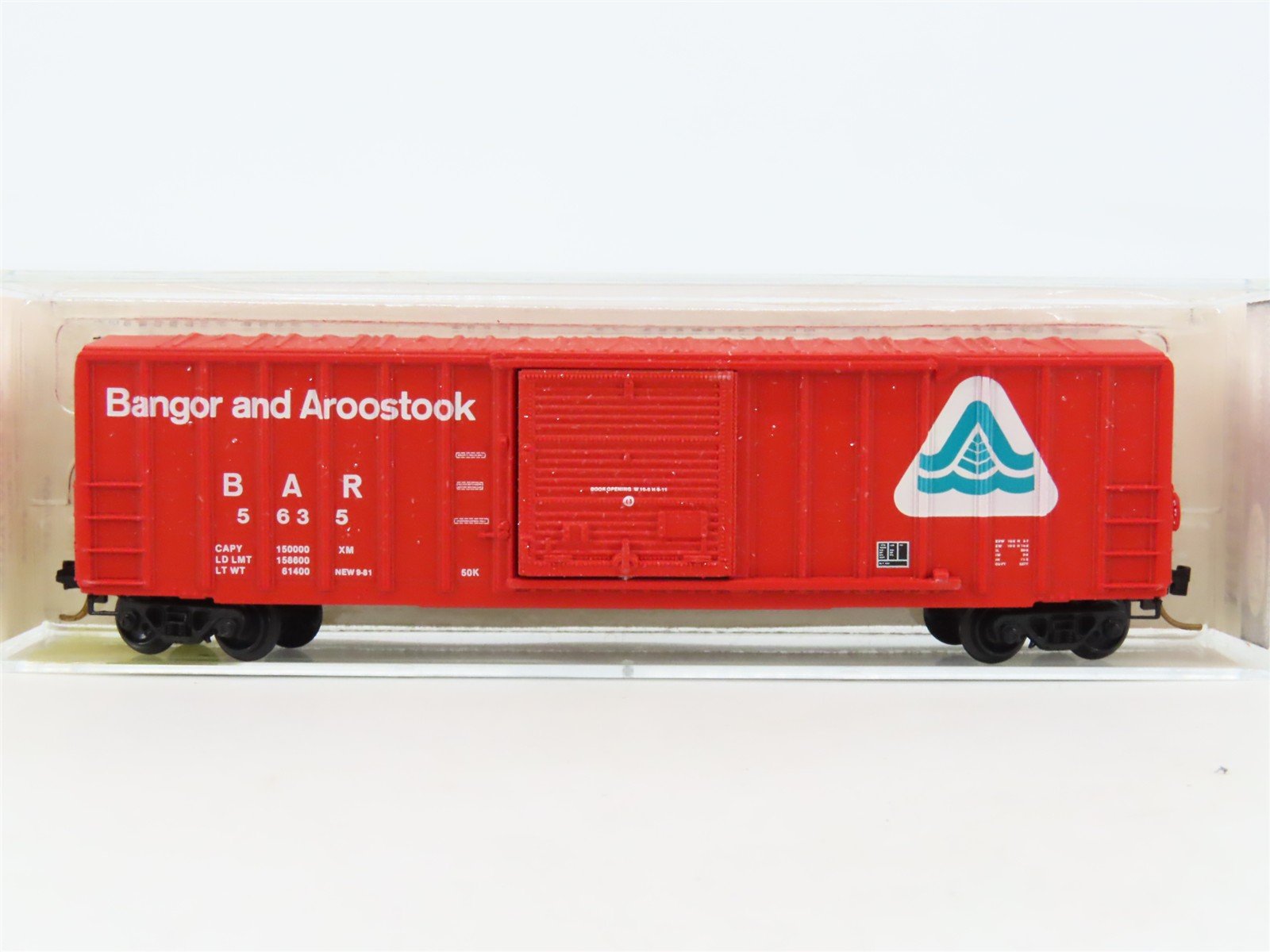 N Scale Kadee Micro-Trains MTL 25260 BAR Bangor & Aroostook 50' Box Car #5635