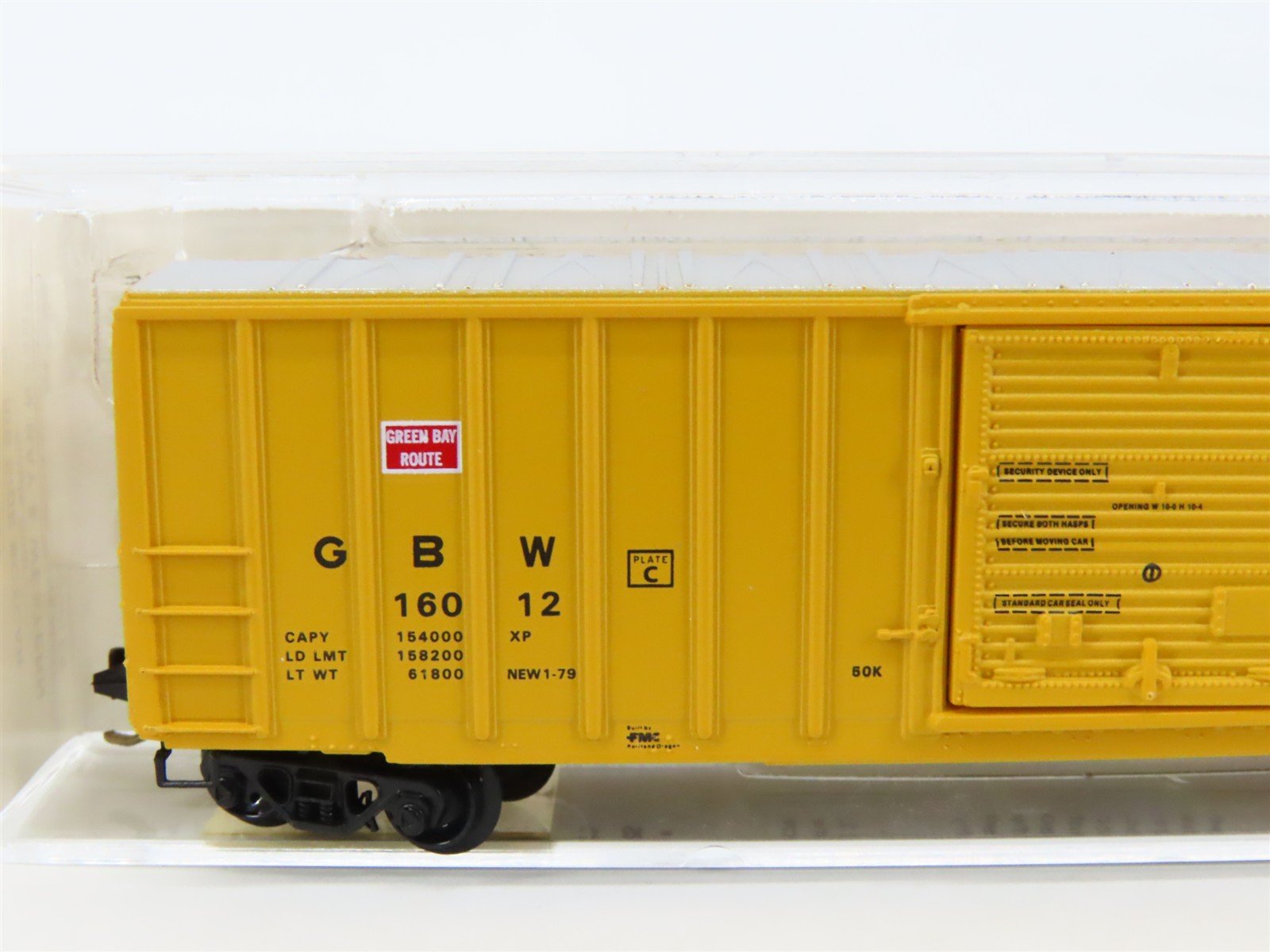 N Scale Micro-Trains MTL 25230 GBW Green Bay Route 50' Rib Side Box Car #16012