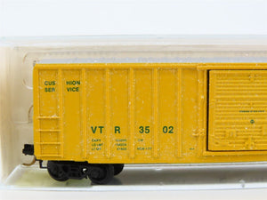 N Kadee Micro-Trains MTL 25250 VTR Vermont Railway 50' Box Car #3502 - Custom