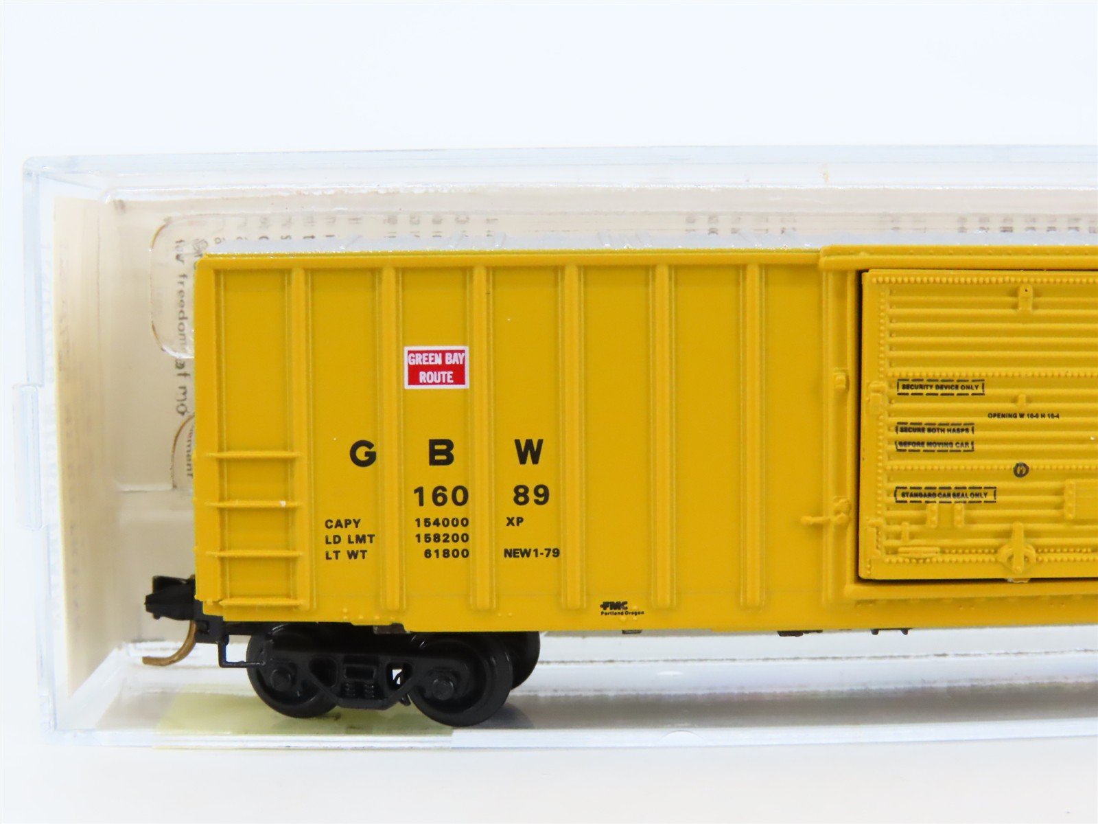 N Scale Kadee Micro-Trains MTL 25230 GBW Green Bay Route 50' Box Car #16089