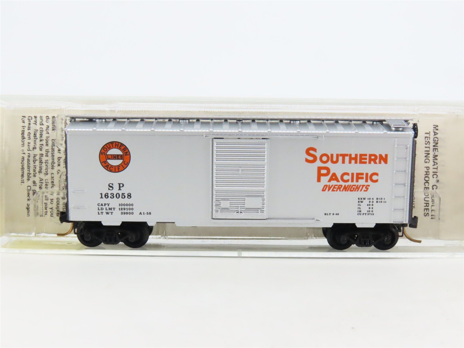 N Kadee Micro-Trains MTL 20760 SP Southern Pacific Overnights 40' Boxcar #163058