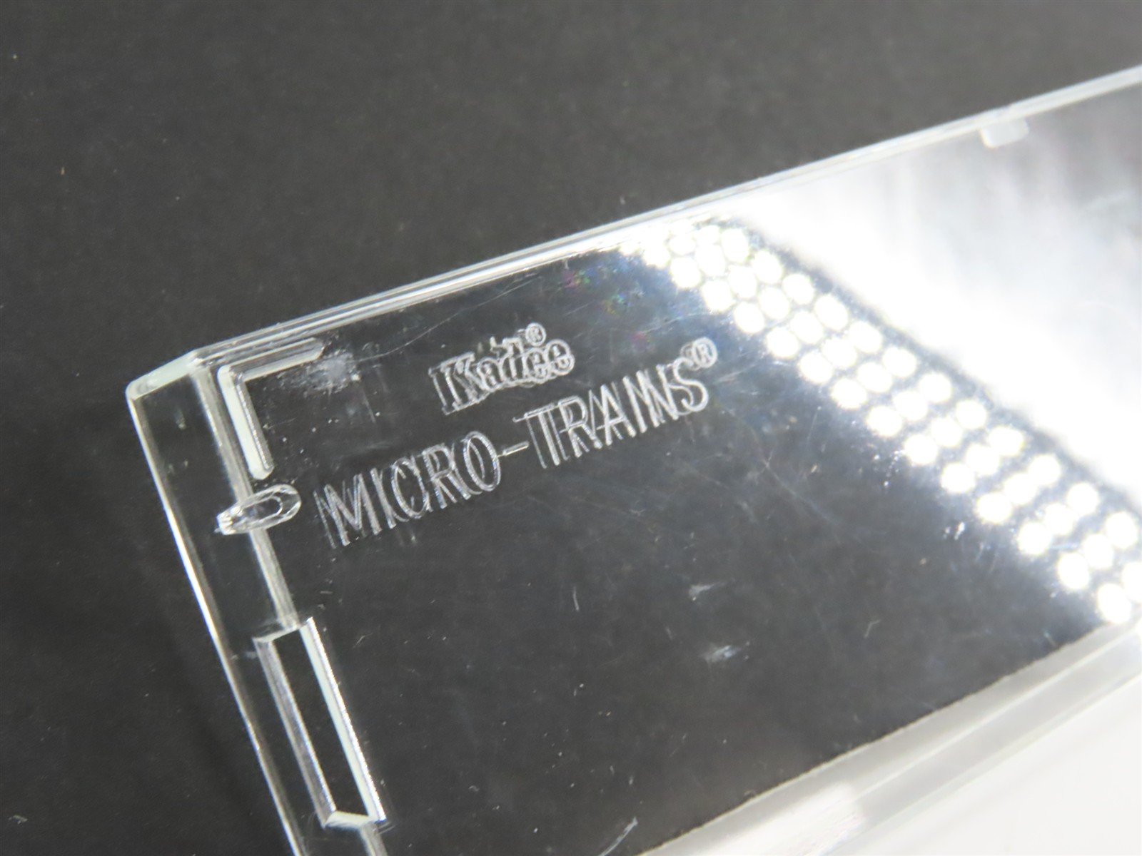 N Kadee Micro-Trains MTL 20760 SP Southern Pacific Overnights 40' Boxcar #163058