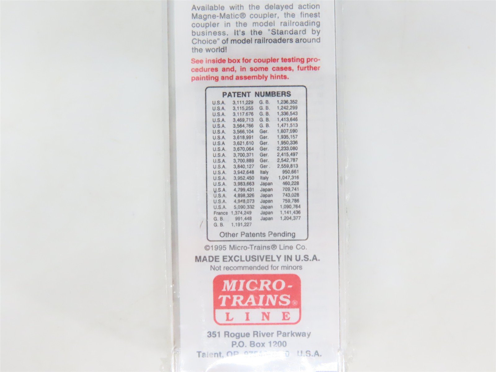 N Scale Micro-Trains MTL 20760 SP Southern Pacific Overnights 40' Boxcar #163324