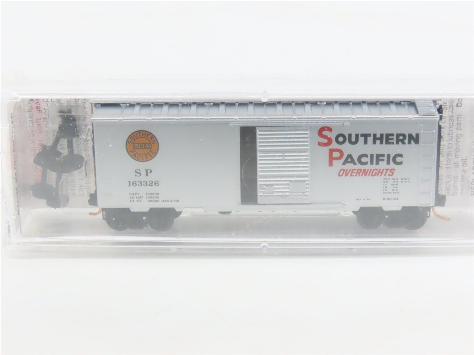 N Scale Micro-Trains MTL 20760 SP Southern Pacific Overnights 40' Boxcar #163326