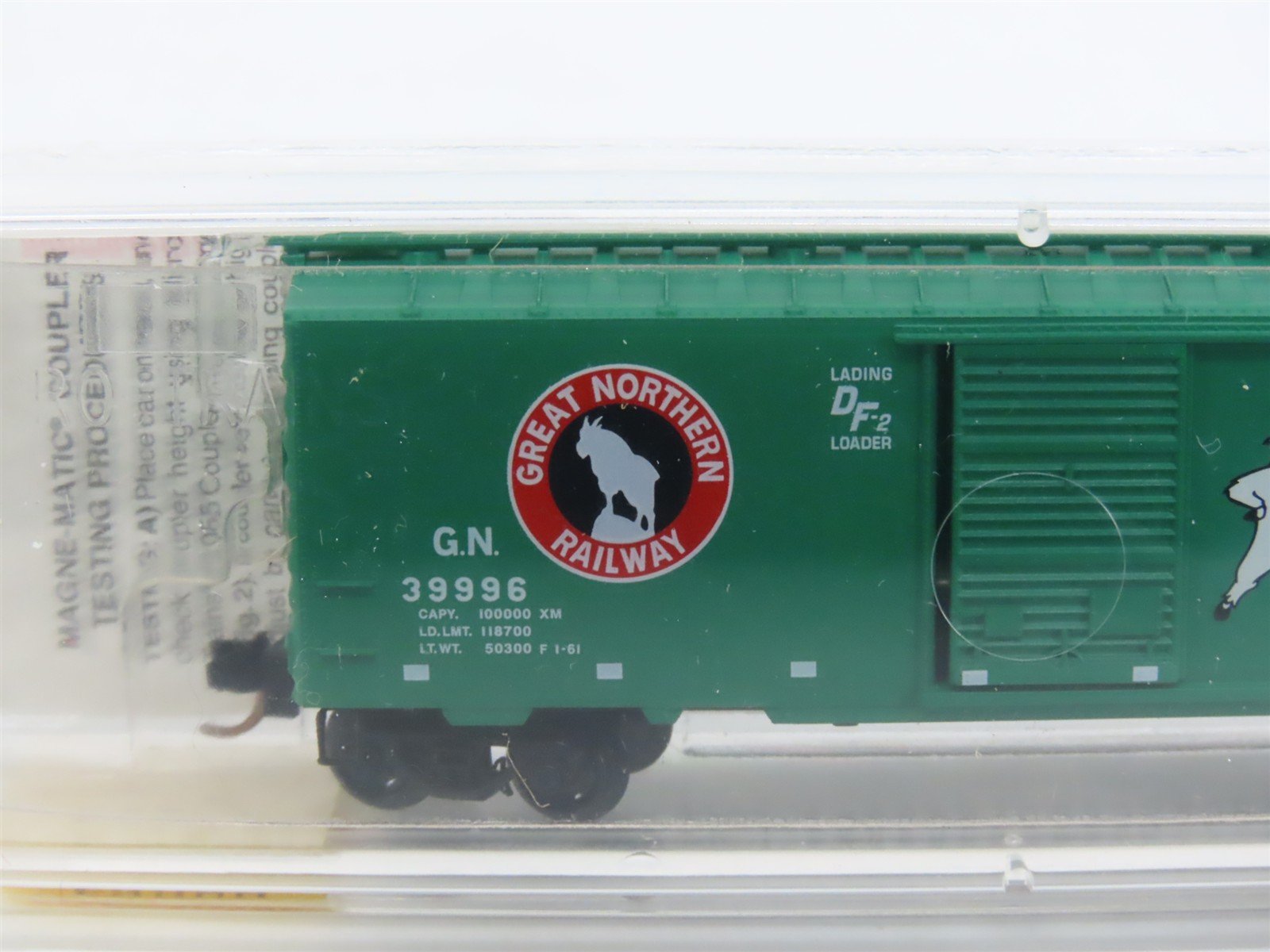 N Micro-Trains MTL 20680 GN Great Northern 