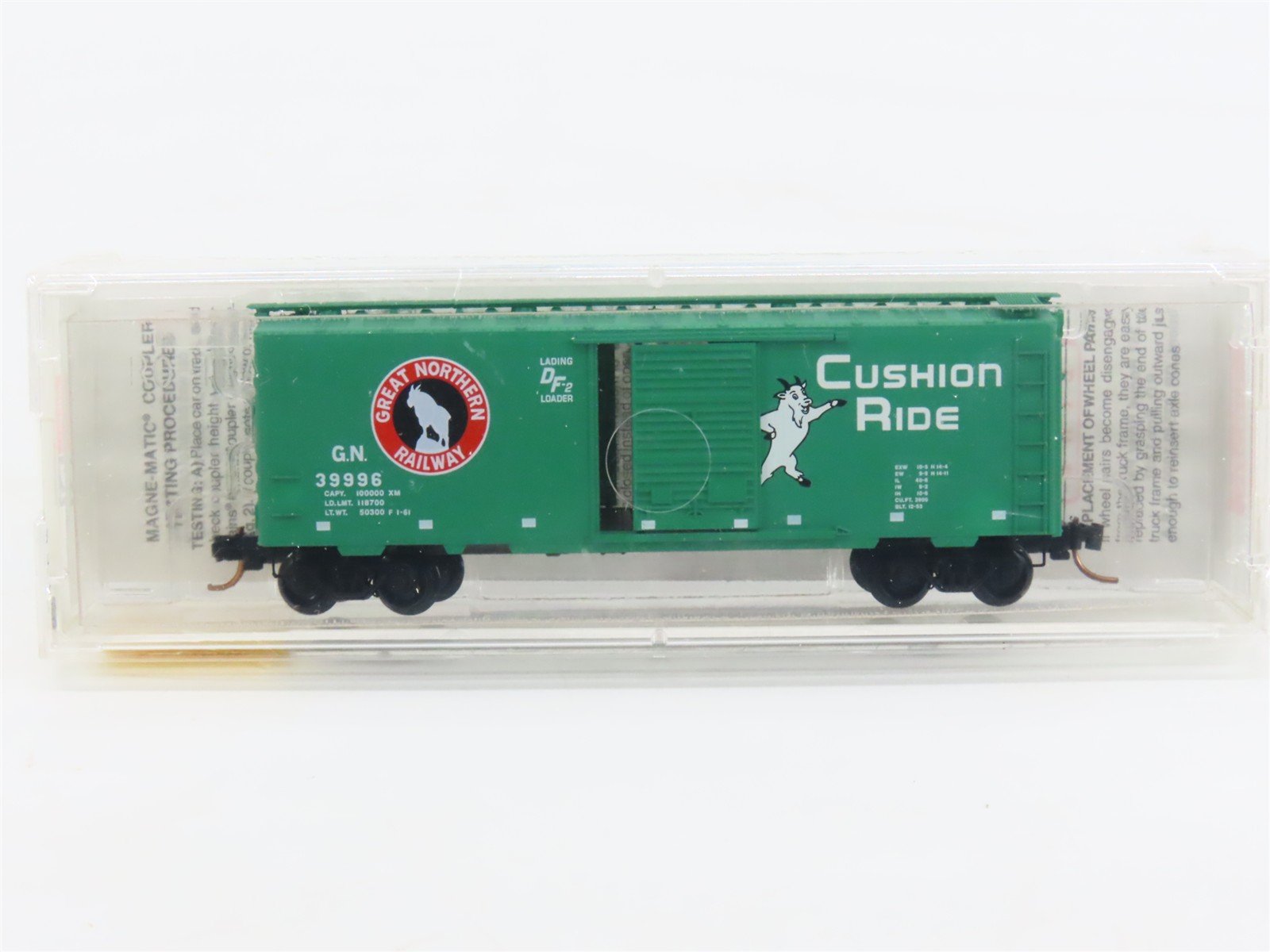 N Micro-Trains MTL 20680 GN Great Northern 
