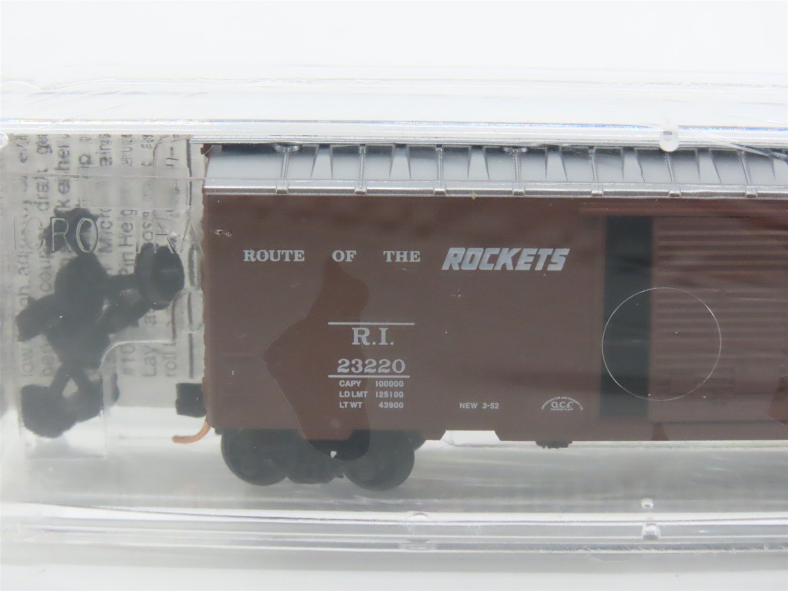 N Scale Micro-Trains MTL 20700 RI Route Of The Rockets 40' Box Car #23220
