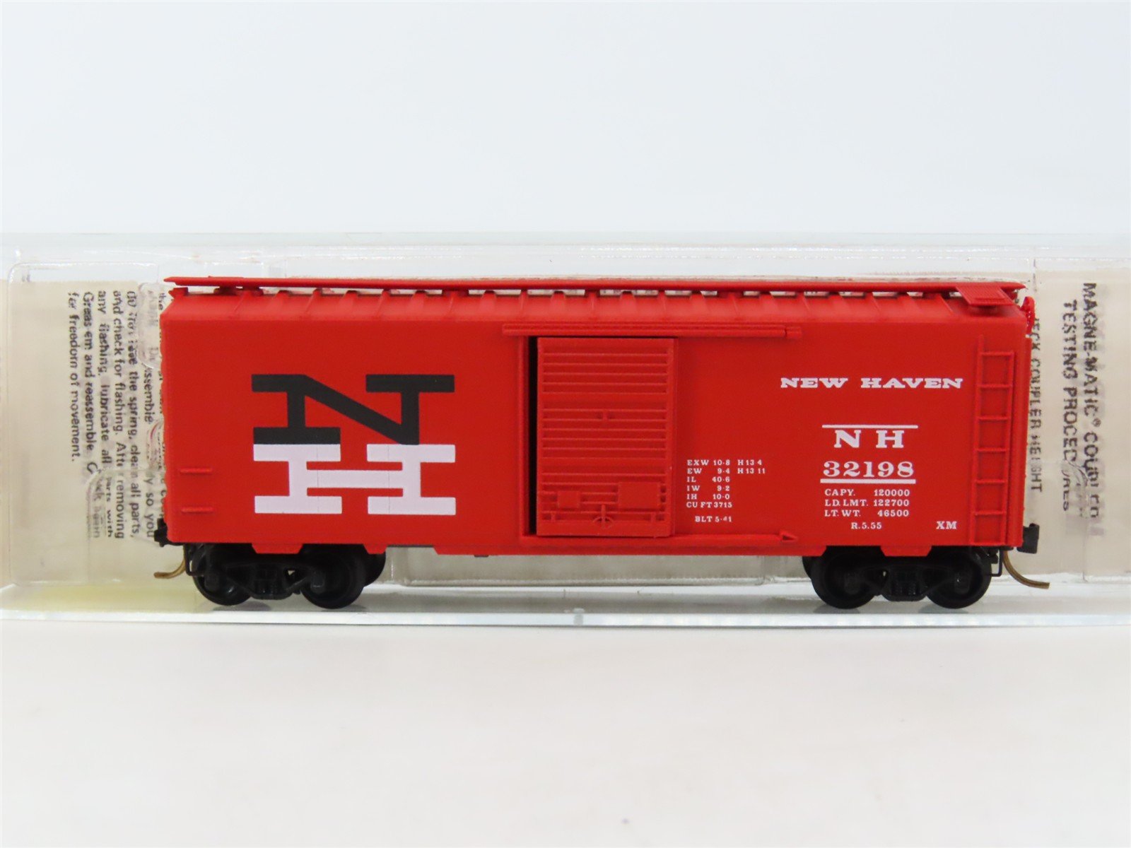 N Scale Kadee Micro-Trains MTL 20830 NH New Haven 40' Single Door Box Car #32198