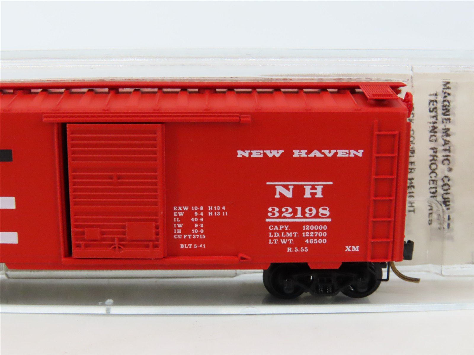 N Scale Kadee Micro-Trains MTL 20830 NH New Haven 40' Single Door Box Car #32198