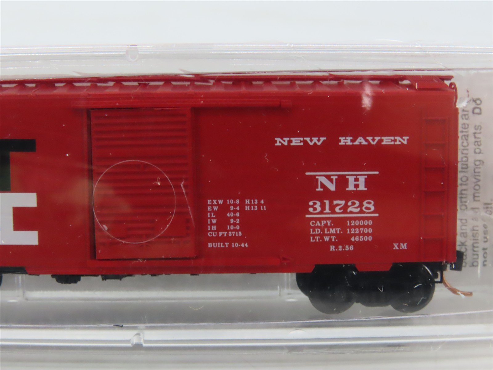 N Scale Micro-Trains MTL 20830 NH New Haven 40' Single Door Box Car #31728