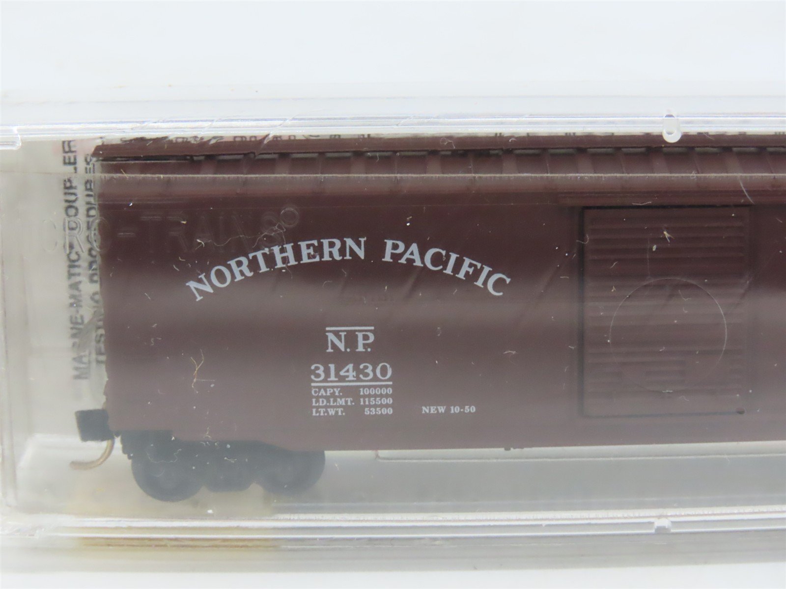 N Scale Micro-Trains MTL 31060 NP Northern Pacific Main Street 40' Boxcar #31430