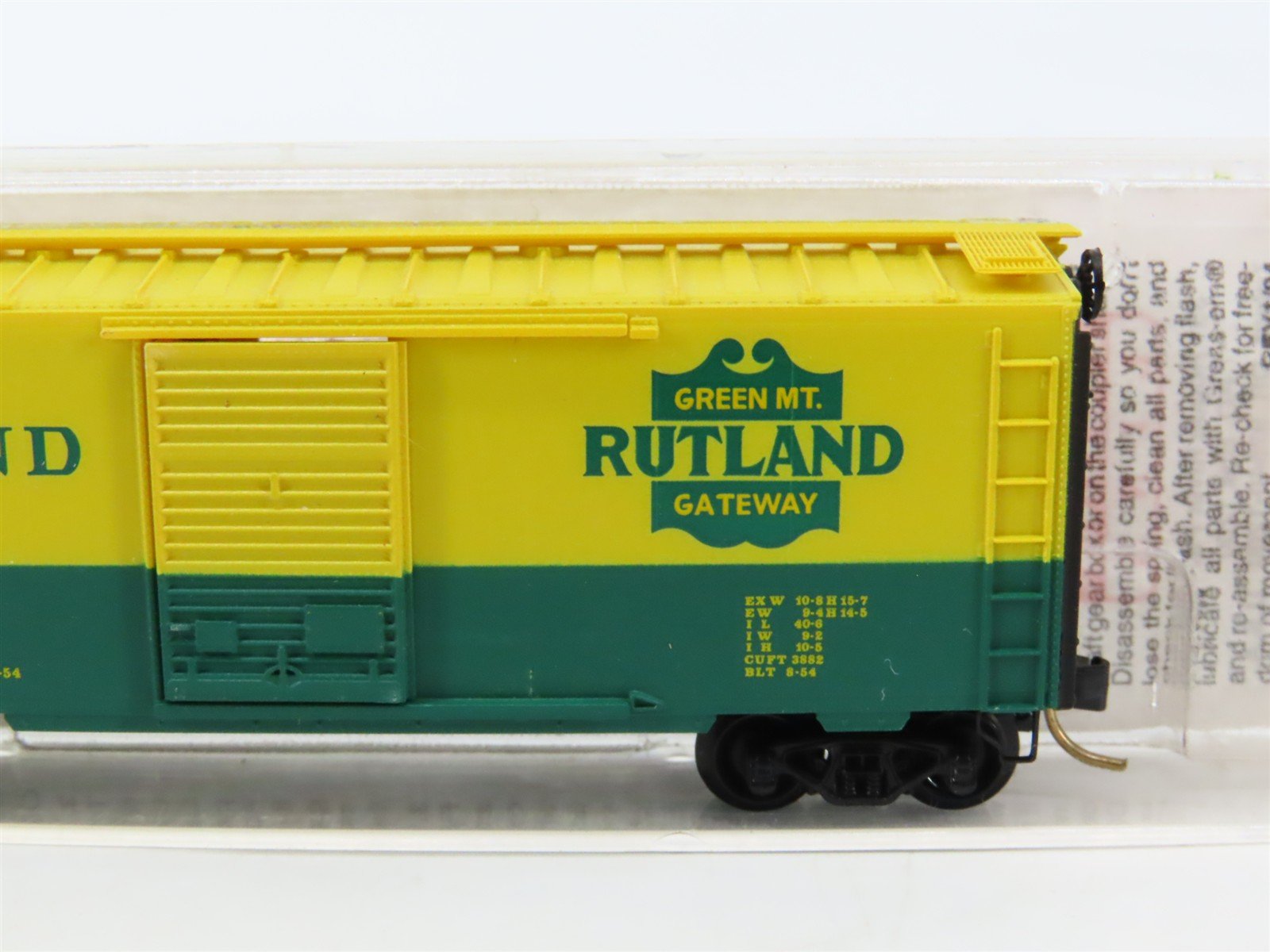 N Scale Micro-Trains MTL 20146 RUT Rutland Green Mt. Gateway 40' Box Car #103