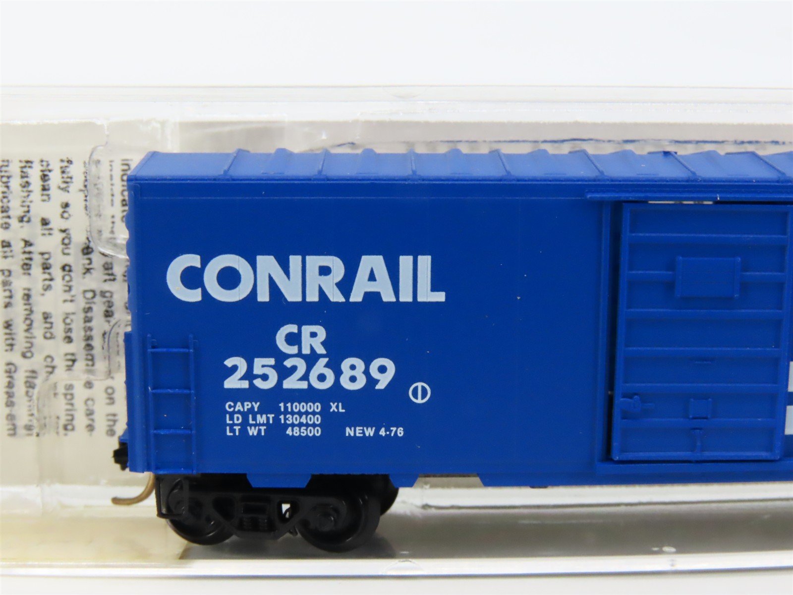 N Scale Micro-Trains MTL 24130 CR Conrail 40' Single Door Box Car #252689